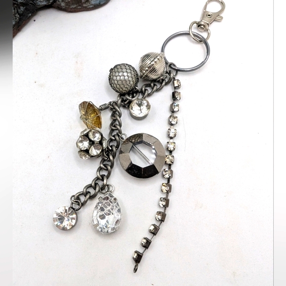 Elegant Silver Keychain with Crystal Accents - Picture 1 of 1
